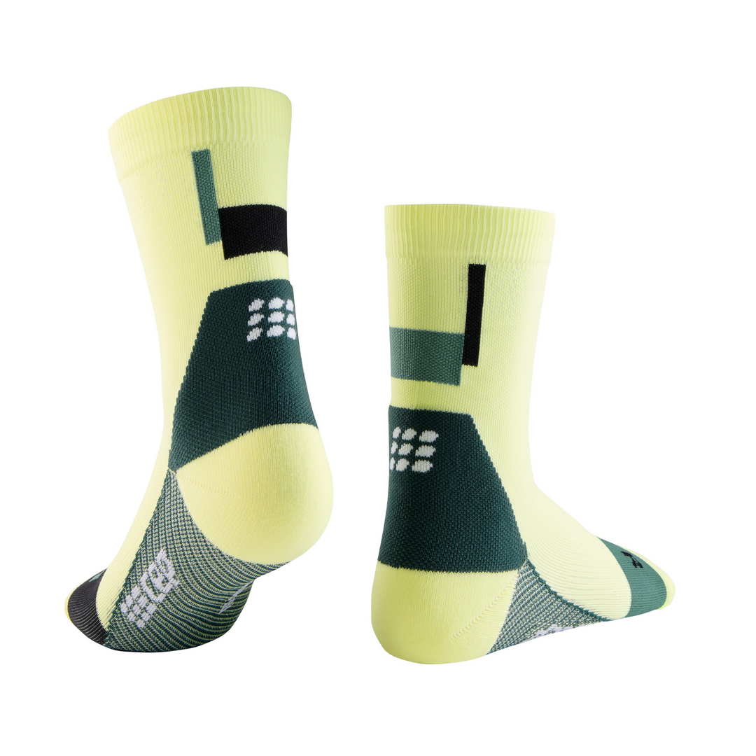 The Run Limited Edition Compression Mid Cut Socks, Women
