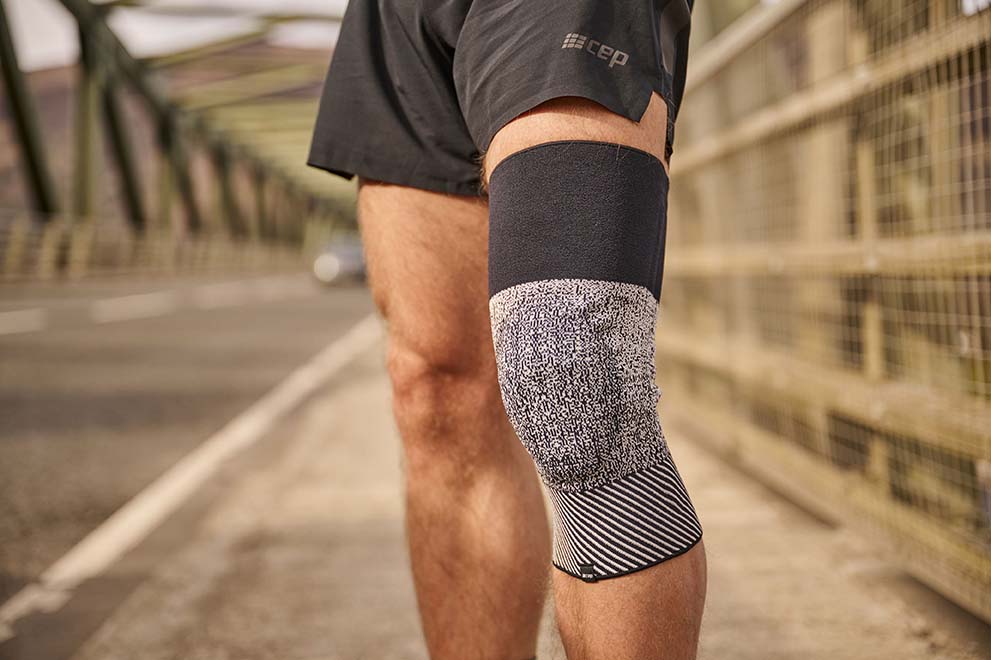 CEP Compression Max Knee Sleeve
