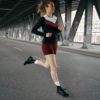 Chevron Mid Cut Compression Socks, Women, Black/Red, Lifestyle