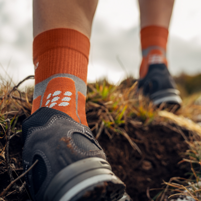 Hiking Merino Mid Cut Compression Socks, Women, Sunset/Grey, Lifestyle 2