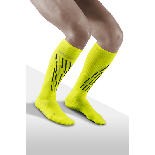 Calcetines de compresión ski thermo tall, hombre, amarillo flash - modelo vista frontal