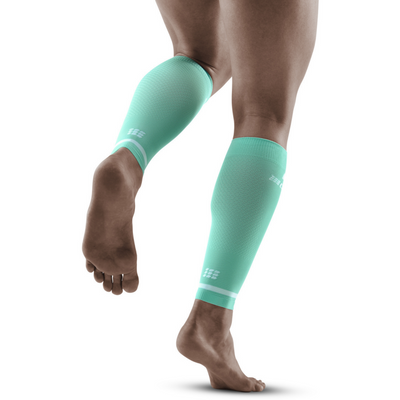 The Run Calf Sleeves 4.0, Men, Ocean, Back View Model
