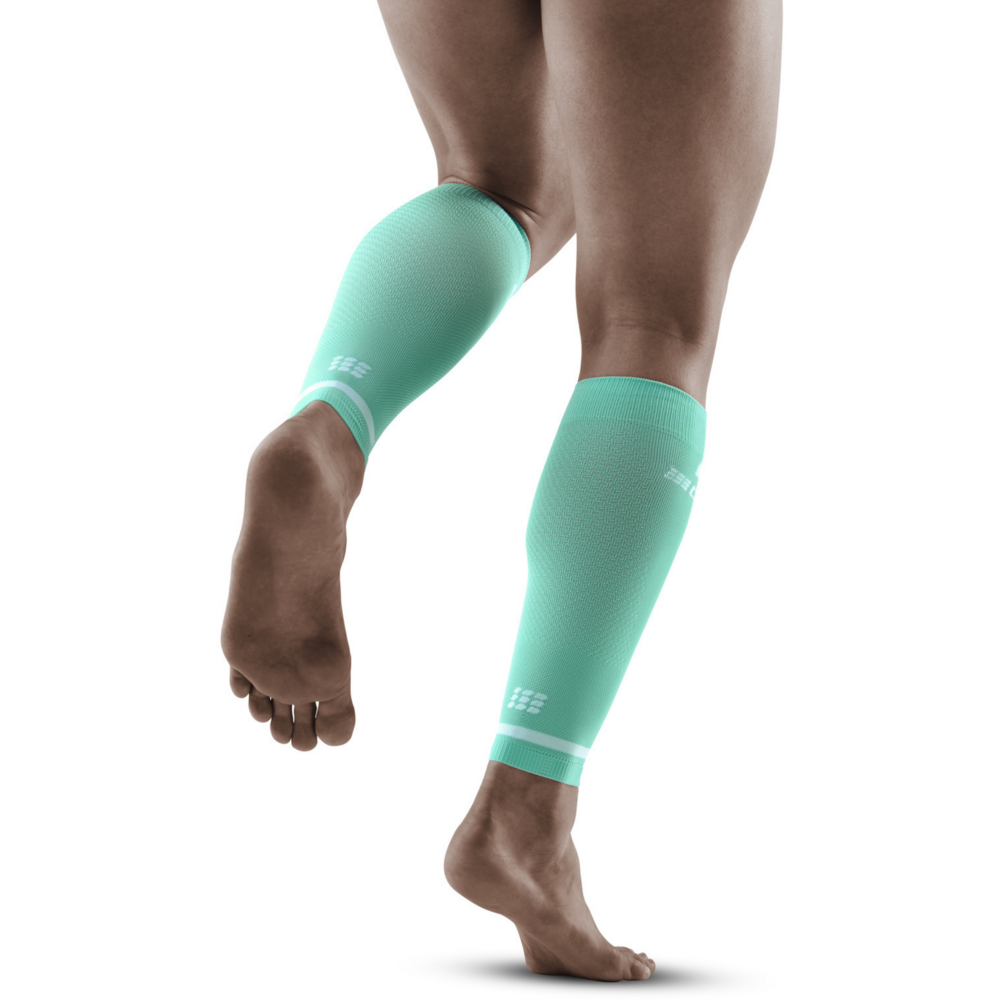 The Run Calf Sleeves 4.0, Women, Ocean, Back View Model