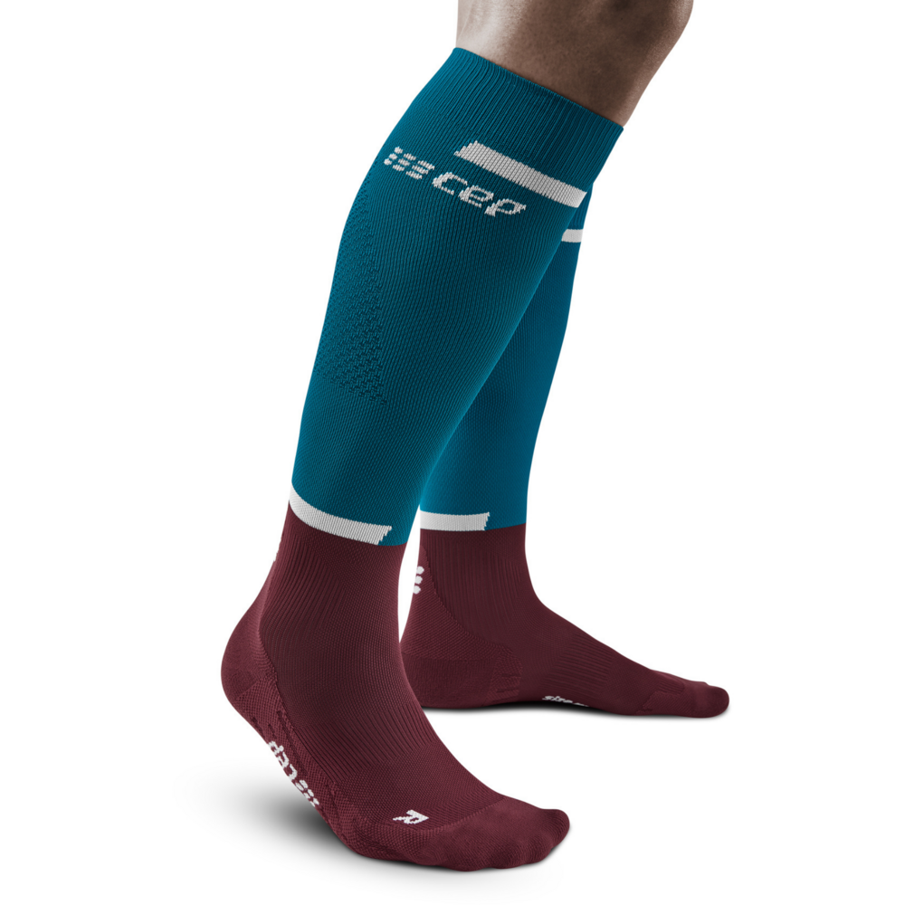 The Run Compression Tall Socks 4.0, Men, Petrol/Dark Red, Front View Model