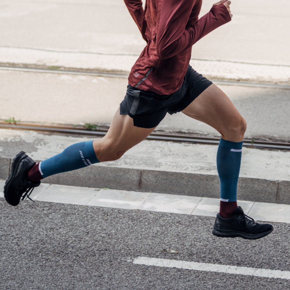 The Run Compression Tall Socks 4.0, Men, Petrol/Dark Red, Lifestyle 2