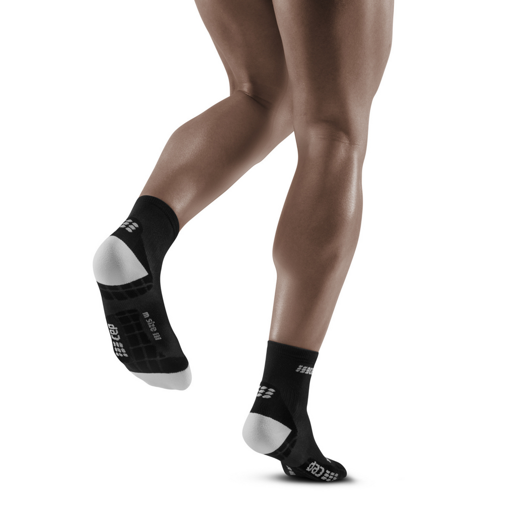 Meias de compressão curtas ultraleves, masculinas, preto/cinza claro, modelo com vista traseira