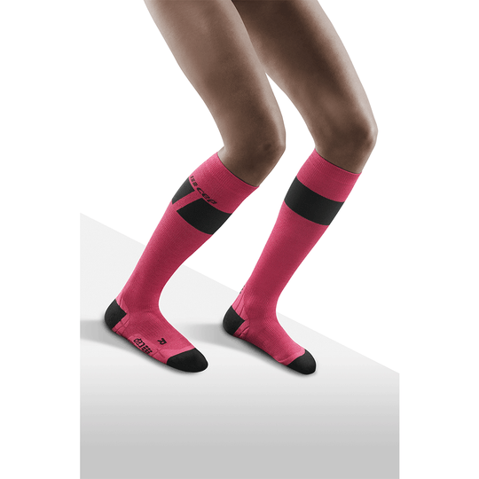 Κάλτσες Σκι Υπέρελαφρες Ψηλές Συμπίεσης, Γυναικείες, Ροζ/Σκούρο Γκρι, Μοντέλο Μπροστινής Όψης