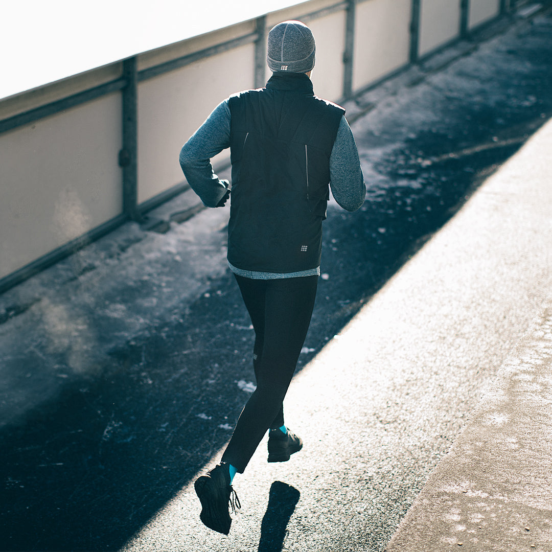 Winter Run Vest, Men, Black, Lifestyle 3