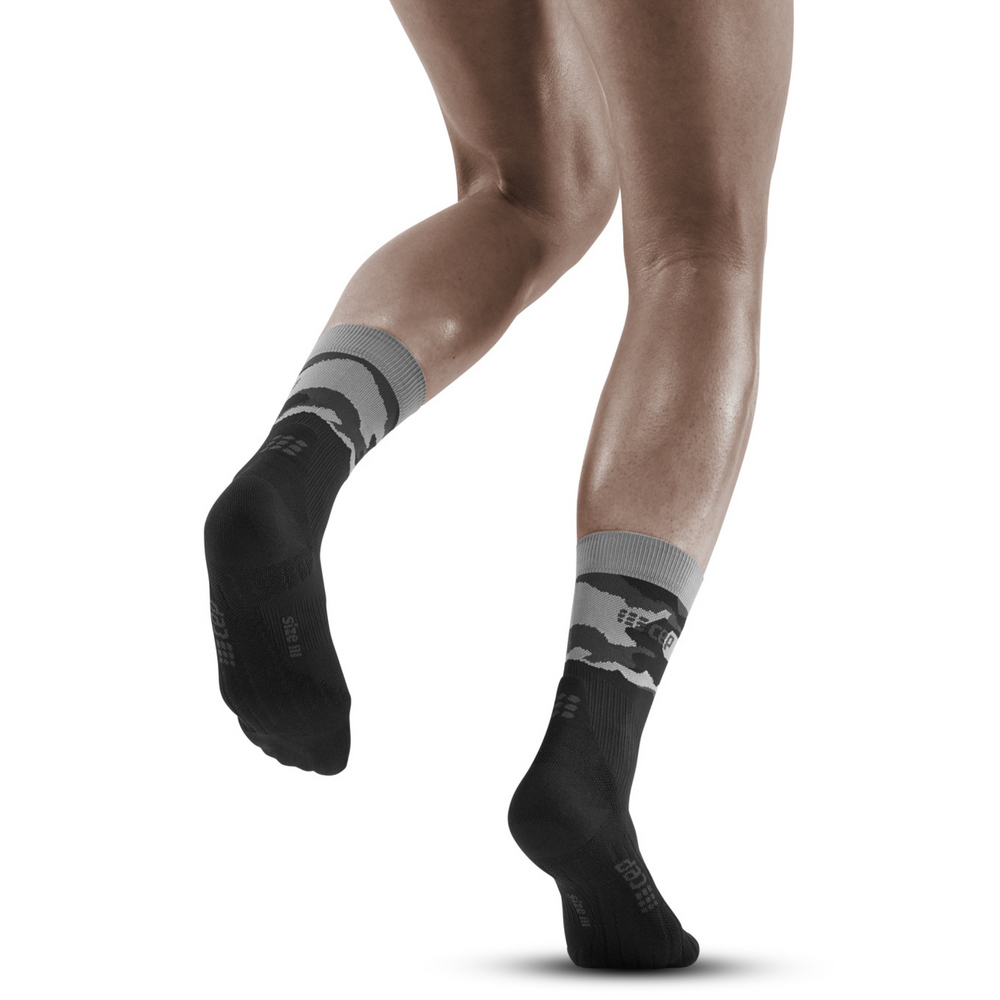 Camocloud κάλτσες συμπίεσης μεσαίας κοπής, γυναικείες, μαύρο/γκρι camo, μοντέλο πίσω όψης