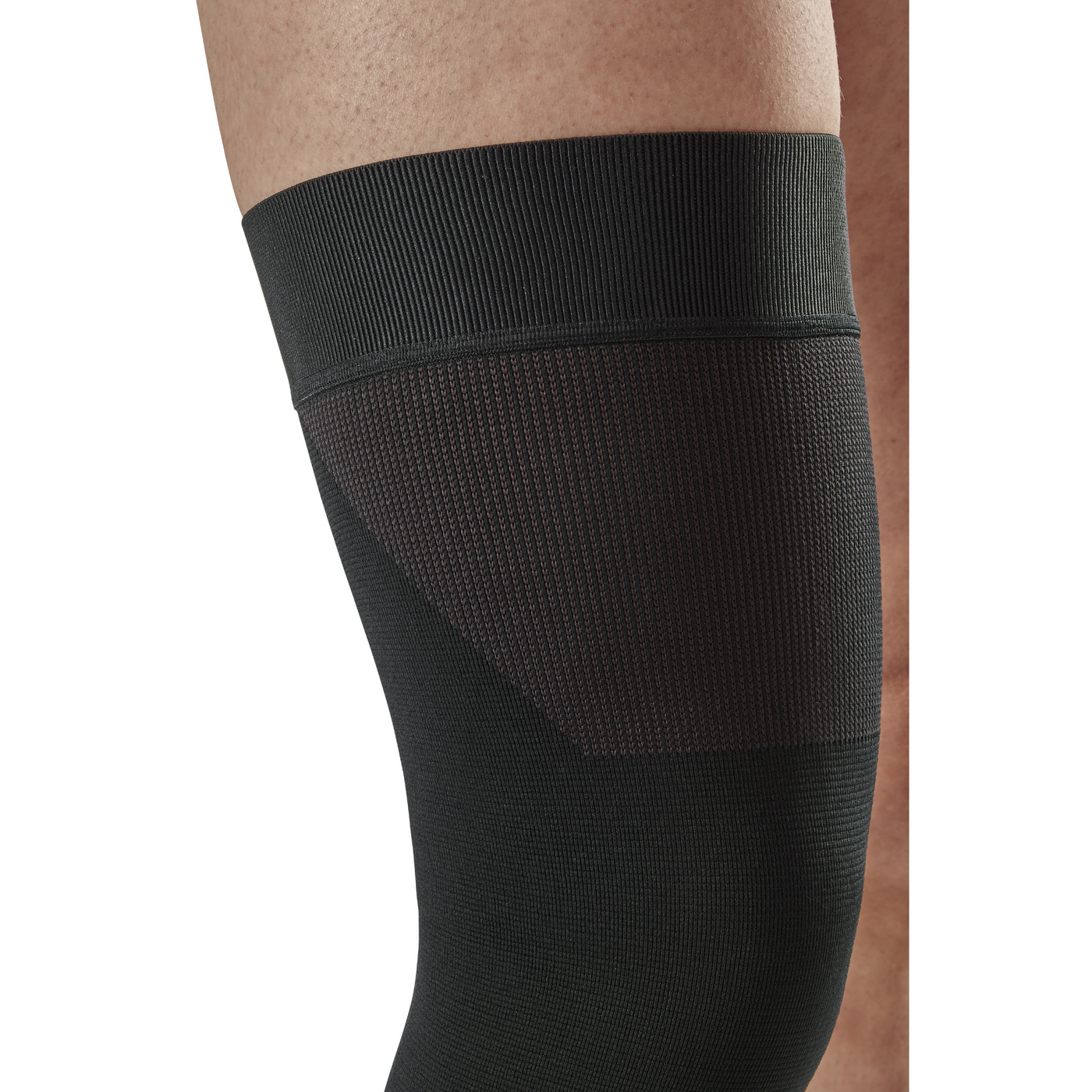 Mid Support Knee Sleeve, Black-Mid, Front Detail View