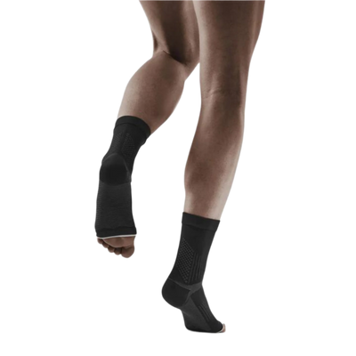 Mid Support Plantar Fasciitis Compression Sleeves, Back View Model