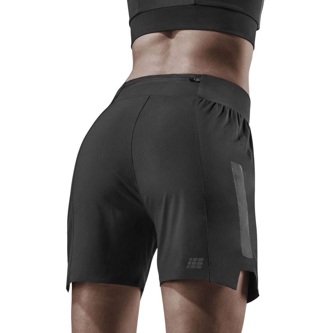 Shorts Run Loose Fit, feminino, preto, modelo de visão alternativa nas costas