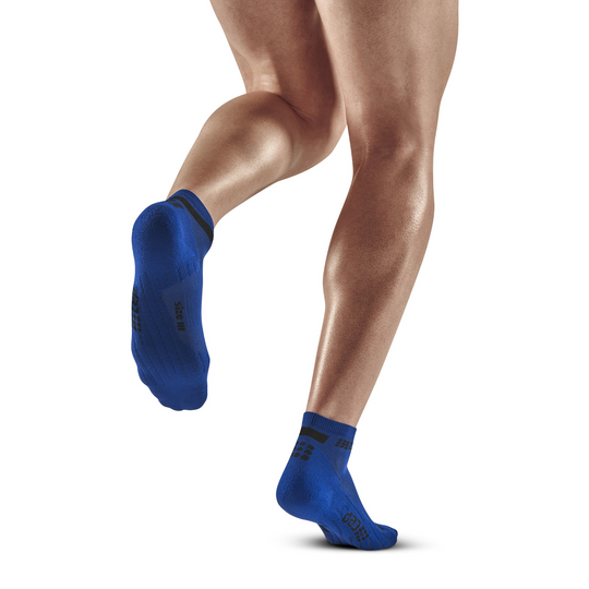 The run calcetines bajos 4.0, hombre, azul, modelo vista trasera