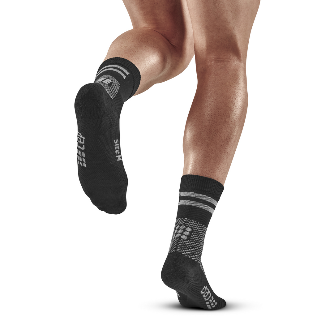 Training Mid Cut Compression Socks, Men, Black Training, Back-View Model